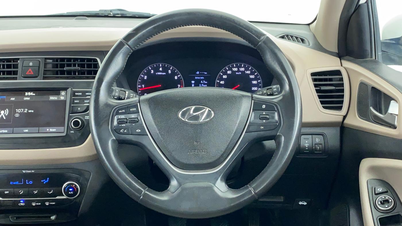 2018 Hyundai Elite i20 ASTA 1.2 (O), Petrol, Manual, 43,740 km, Steering Wheel Close Up