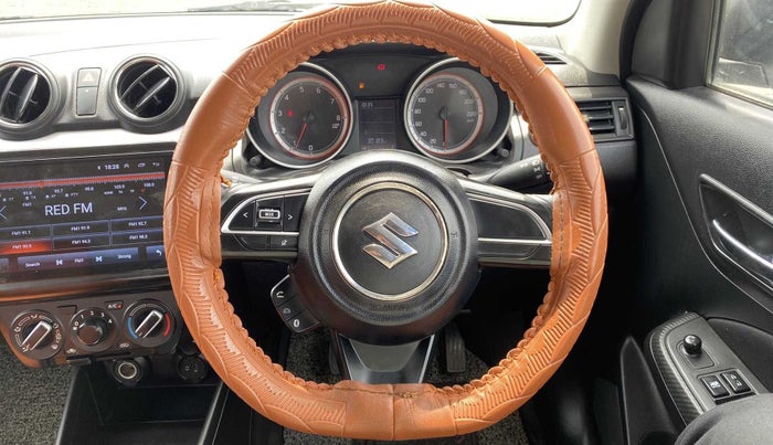 2021 Maruti Swift VXI, Petrol, Manual, 30,176 km, Steering wheel - Phone control not functional