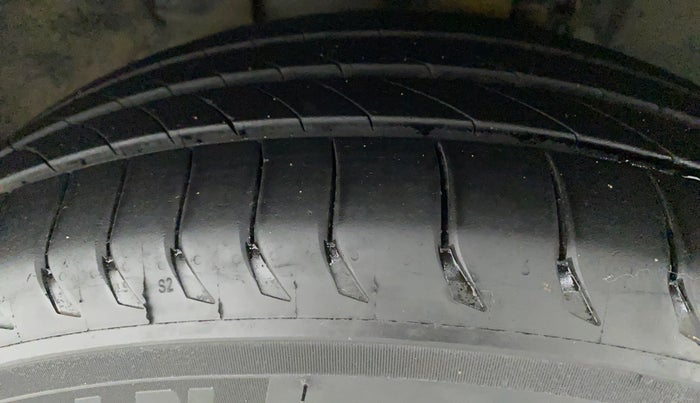 2019 Ford Ecosport TITANIUM 1.5L DIESEL, Diesel, Manual, 68,668 km, Left Front Tyre Tread