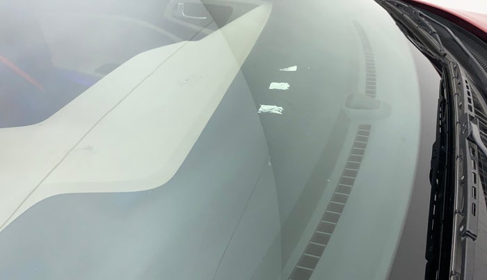 2019 Hyundai Elite i20 ASTA (O) CVT, Petrol, Automatic, 26,935 km, Front windshield - Minor spot on windshield