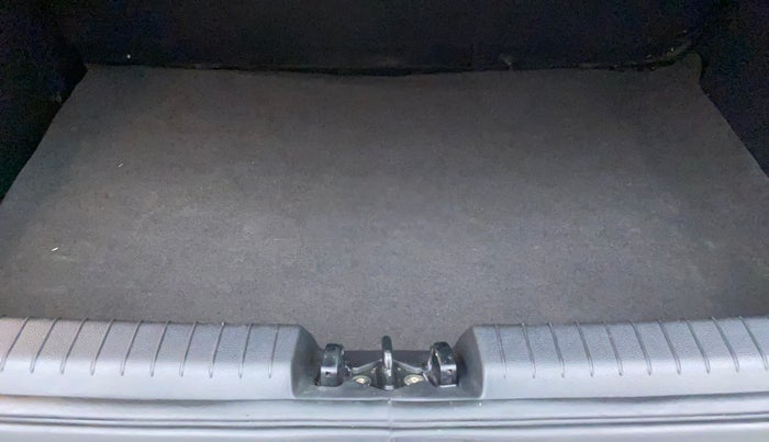 2019 Hyundai Elite i20 ASTA (O) CVT, Petrol, Automatic, 26,935 km, Boot Inside