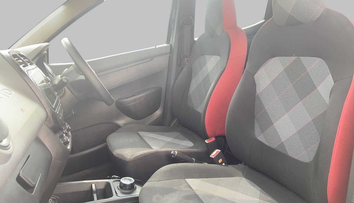 2021 Renault Kwid RXT 1.0 AMT (O), Petrol, Automatic, 18,707 km, Right Side Front Door Cabin
