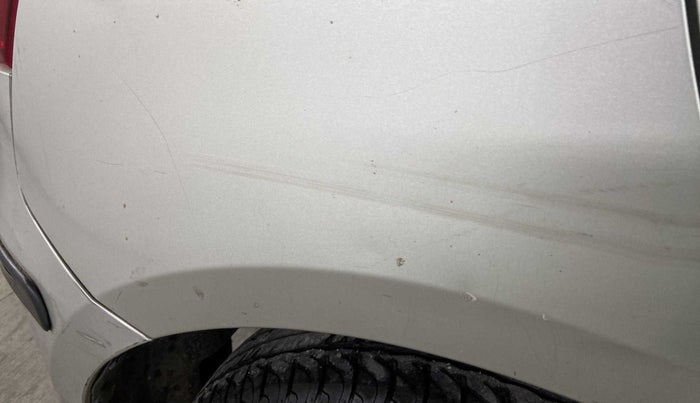 2015 Maruti Swift VXI, Petrol, Manual, 37,290 km, Right quarter panel - Minor scratches