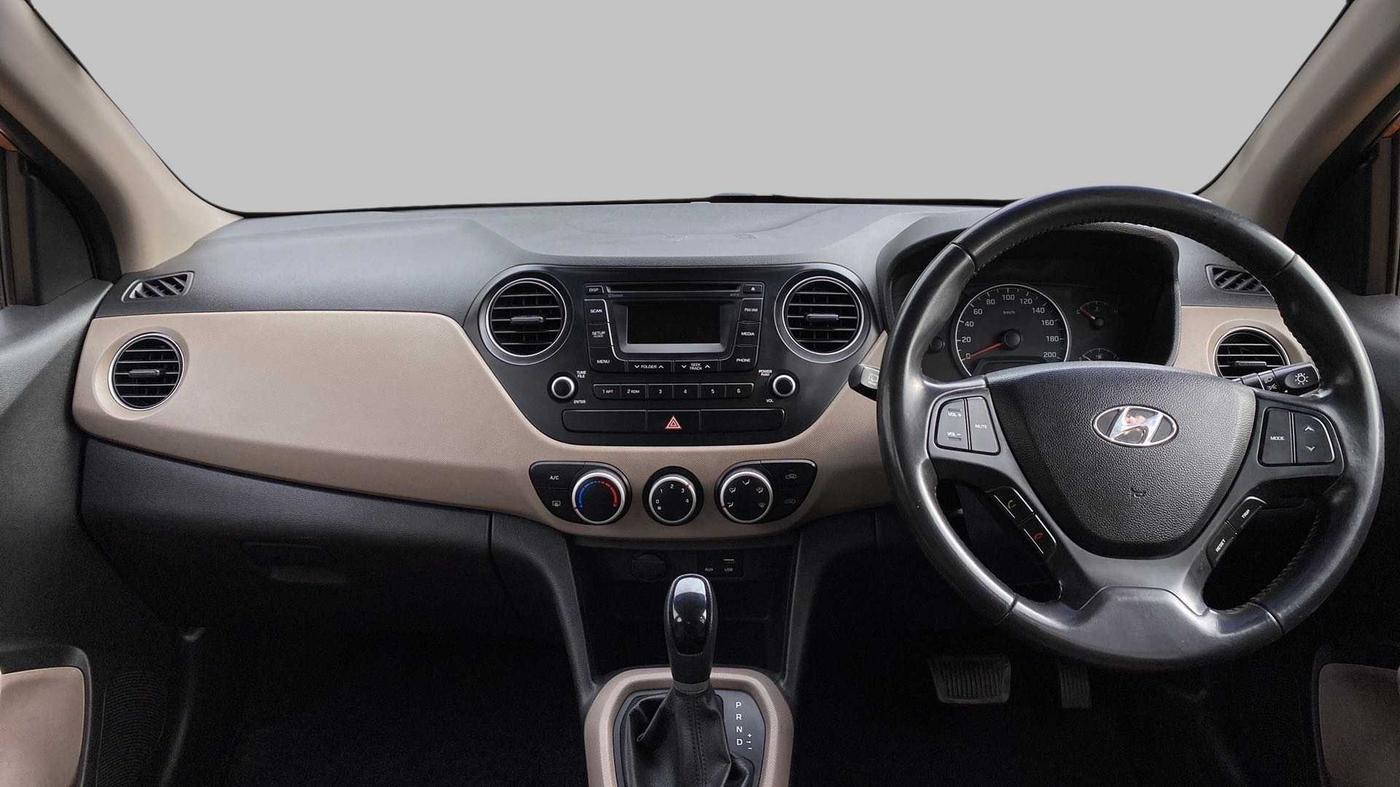 2016 Hyundai Grand i10 ASTA AT 1.2 KAPPA VTVT, Petrol, Automatic, 84,392 km, Dashboard