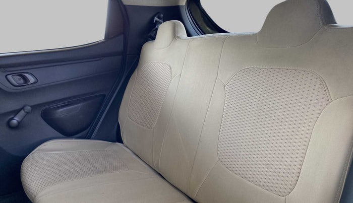 2017 Renault Kwid RXT 1.0 AMT (O), Petrol, Automatic, 34,652 km, Right Side Rear Door Cabin