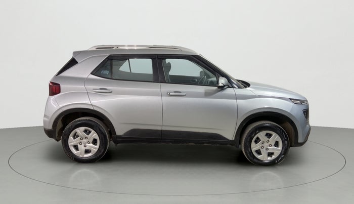 2020 Hyundai VENUE S+ 1.2, Petrol, Manual, 15,237 km, Right Side View