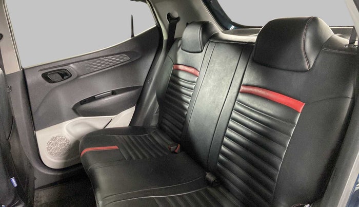2020 Hyundai GRAND I10 NIOS MAGNA CORPORATE EDITION 1.2 KAPPA VTVT, Petrol, Manual, 17,011 km, Right Side Rear Door Cabin