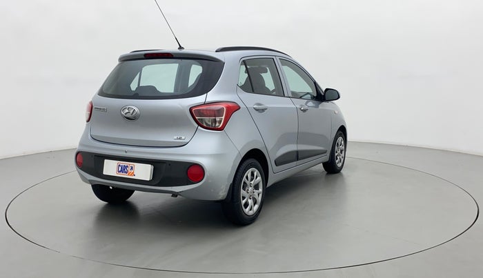 2018 Hyundai Grand i10 MAGNA AT 1.2 KAPPA VTVT, Petrol, Automatic, 18,087 km, Right Back Diagonal