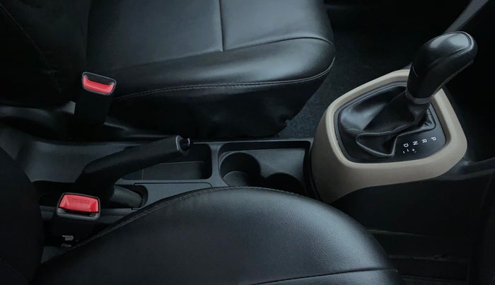 2018 Hyundai Grand i10 MAGNA AT 1.2 KAPPA VTVT, Petrol, Automatic, 18,087 km, Gear Lever