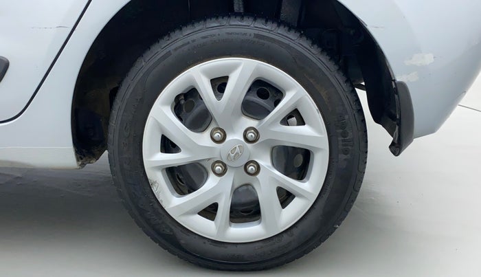 2018 Hyundai Grand i10 MAGNA AT 1.2 KAPPA VTVT, Petrol, Automatic, 18,087 km, Left Rear Wheel