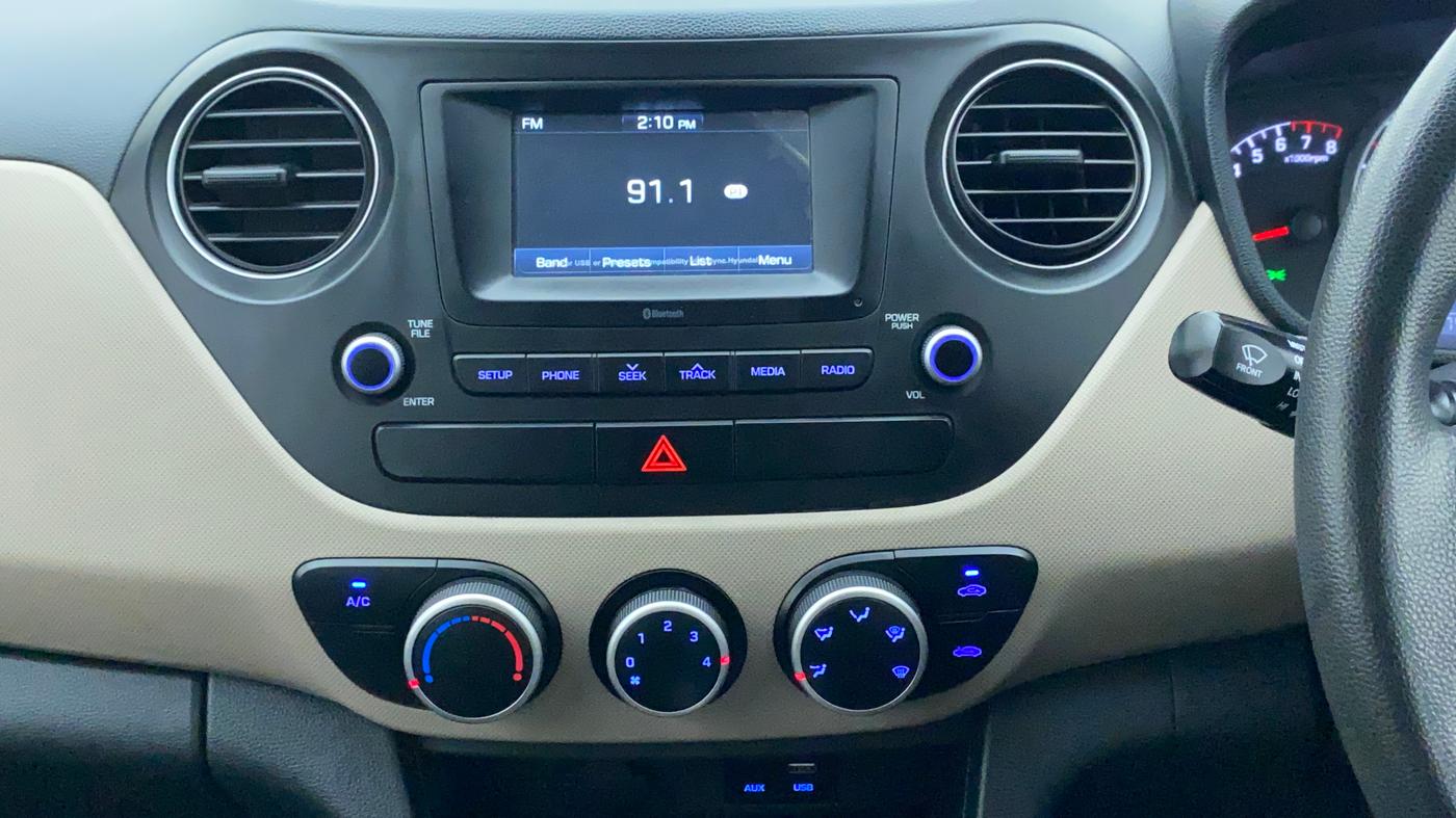 2018 Hyundai Grand i10 MAGNA AT 1.2 KAPPA VTVT, Petrol, Automatic, 18,087 km, Air Conditioner