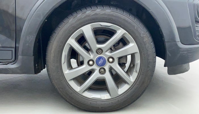 2018 Ford FREESTYLE TITANIUM 1.5 DIESEL, Diesel, Manual, 38,099 km, Right Front Wheel