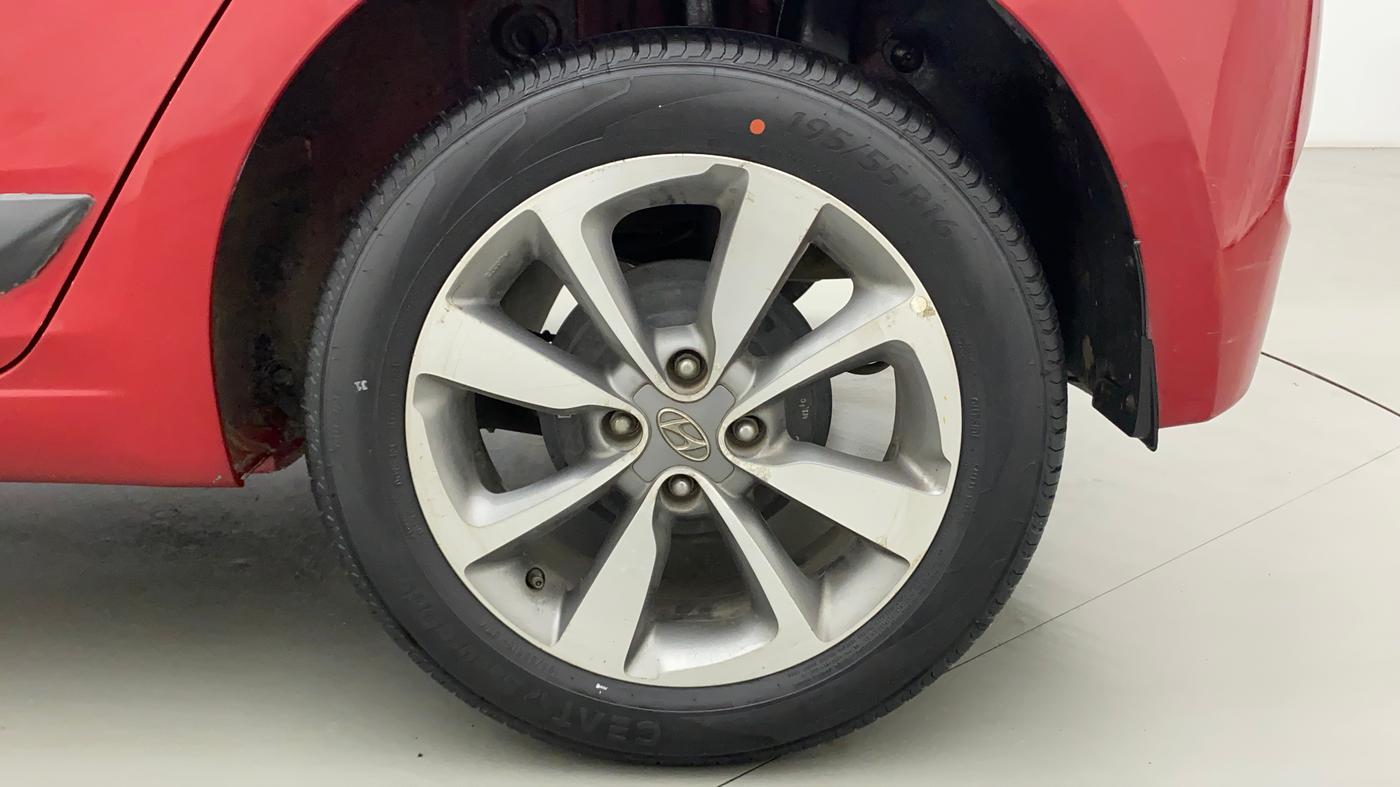 2017 Hyundai Elite i20 ASTA 1.2 DUAL TONE, Petrol, Manual, 22,050 km, Left Rear Wheel