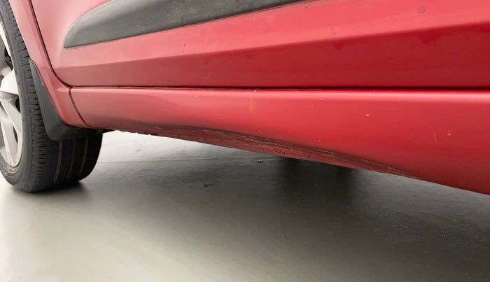 2017 Hyundai Elite i20 ASTA 1.2 DUAL TONE, Petrol, Manual, 22,050 km, Left running board - Slightly dented