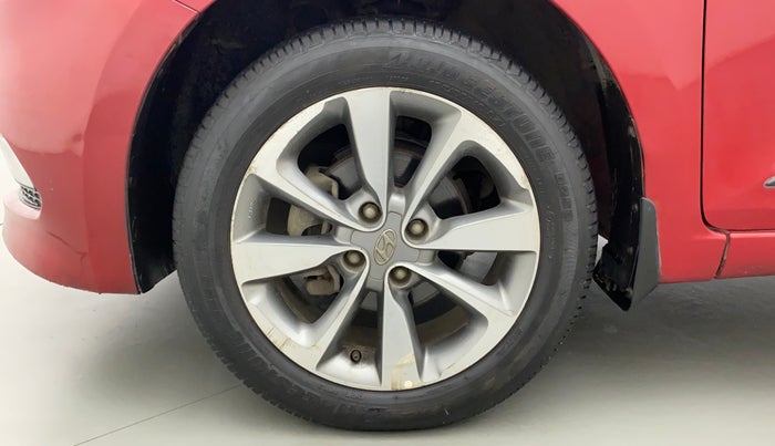 2017 Hyundai Elite i20 ASTA 1.2 DUAL TONE, Petrol, Manual, 22,050 km, Left Front Wheel