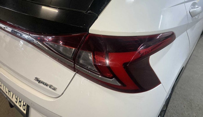 2022 Hyundai NEW I20 SPORTZ 1.2 MT, Petrol, Manual, 8,096 km, Right tail light - Minor scratches