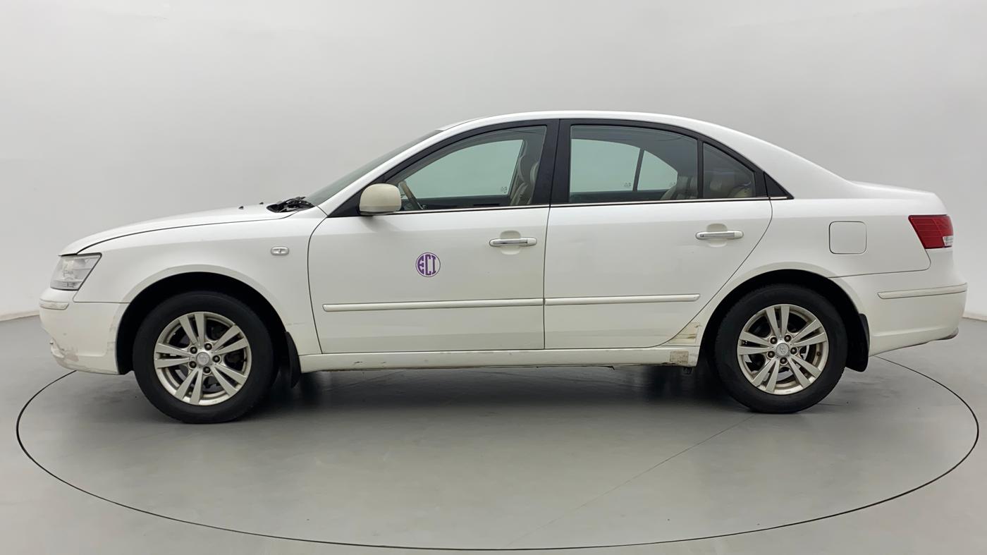 2011 Hyundai Sonata 2.4 GDI MT, Petrol, Manual, 74,795 km, Left Side