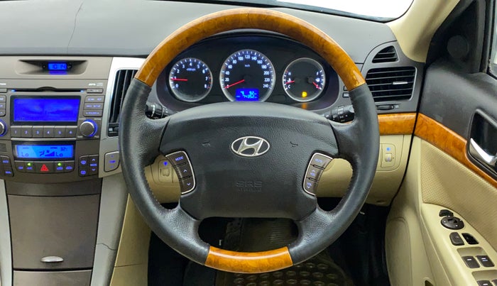 2011 Hyundai Sonata 2.4 GDI MT, Petrol, Manual, 74,795 km, Steering Wheel Close Up