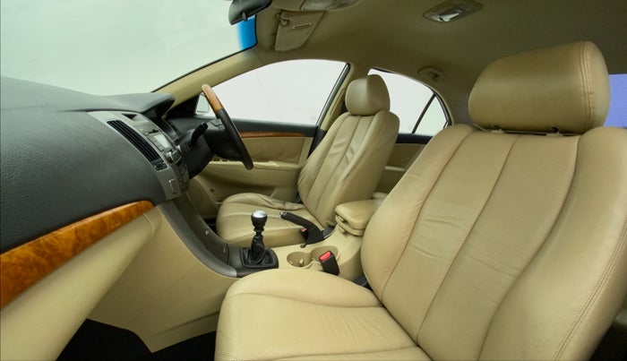 2011 Hyundai Sonata 2.4 GDI MT, Petrol, Manual, 74,795 km, Right Side Front Door Cabin