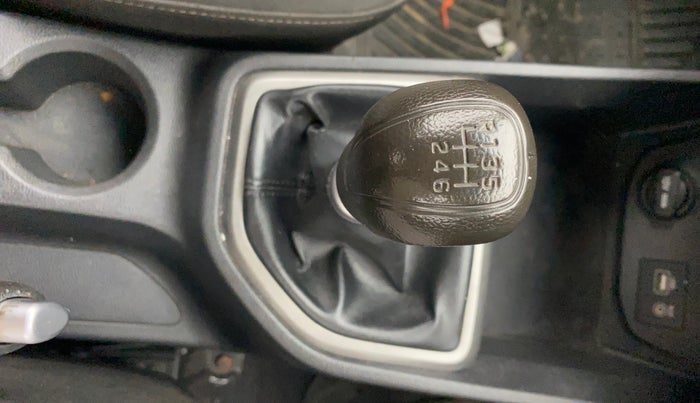 2017 Hyundai Creta SX PLUS 1.6 PETROL, Petrol, Manual, 70,478 km, Gear Lever