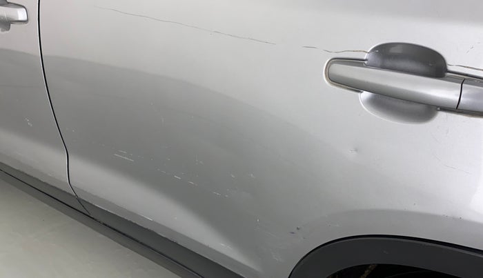 2016 Maruti Vitara Brezza ZDI, Diesel, Manual, 91,429 km, Rear left door - Slightly dented