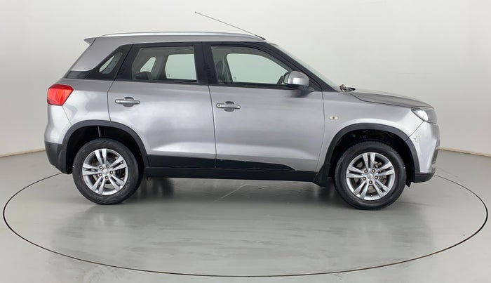 2016 Maruti Vitara Brezza ZDI, Diesel, Manual, 91,429 km, Right Side View