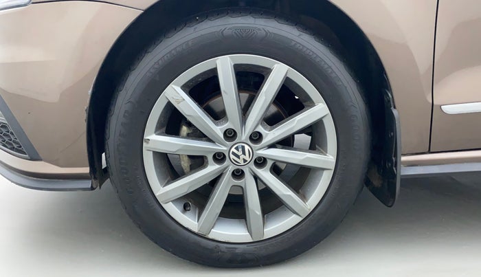 2020 Volkswagen Vento HIGHLINE PLUS 1.0L TSI AT, Petrol, Automatic, 38,605 km, Left Front Wheel