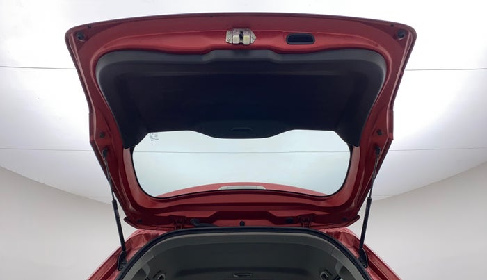 2018 Maruti Vitara Brezza VDI, Diesel, Manual, 42,252 km, Boot Door Open