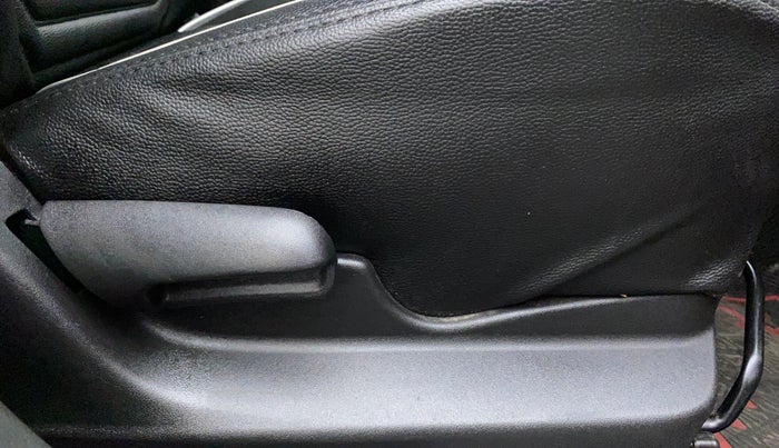 2018 Maruti Vitara Brezza VDI, Diesel, Manual, 42,252 km, Driver Side Adjustment Panel