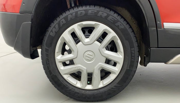 2018 Maruti Vitara Brezza VDI, Diesel, Manual, 42,252 km, Right Rear Wheel