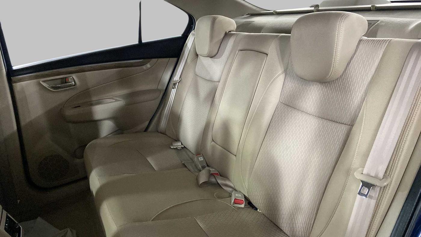 2022 Maruti Ciaz ZETA 1.5 SHVS MT PETROL, Petrol, Manual, 10,022 km, Right Side Rear Door Cabin