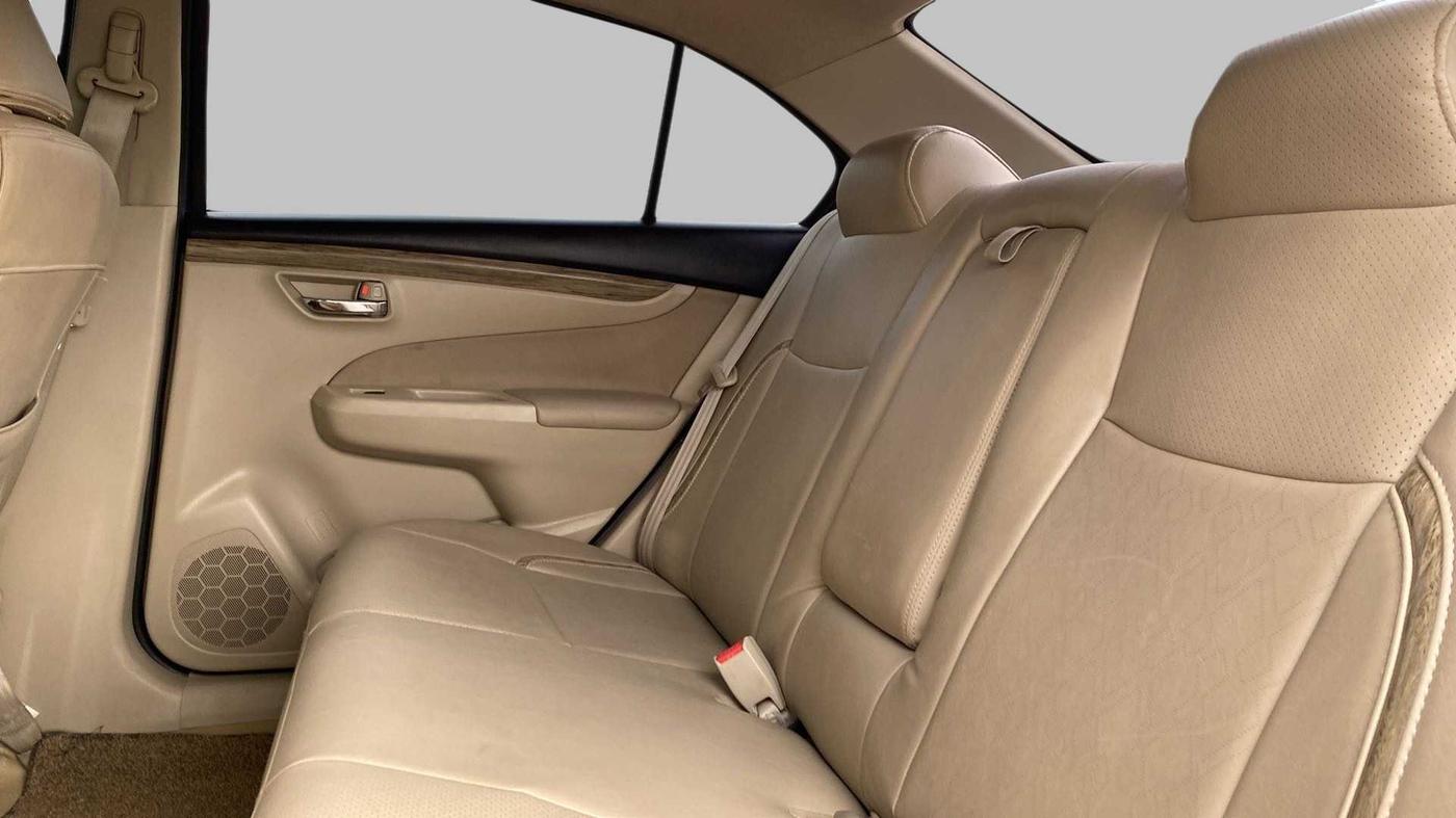 2019 Maruti Ciaz DELTA 1.5 SHVS MT PETROL, Petrol, Manual, 19,250 km, Right Side Rear Door Cabin