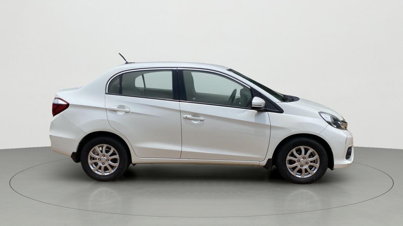 2016 Honda Amaze 1.2L I-VTEC VX, Petrol, Manual, 1,20,447 km, Right Side View