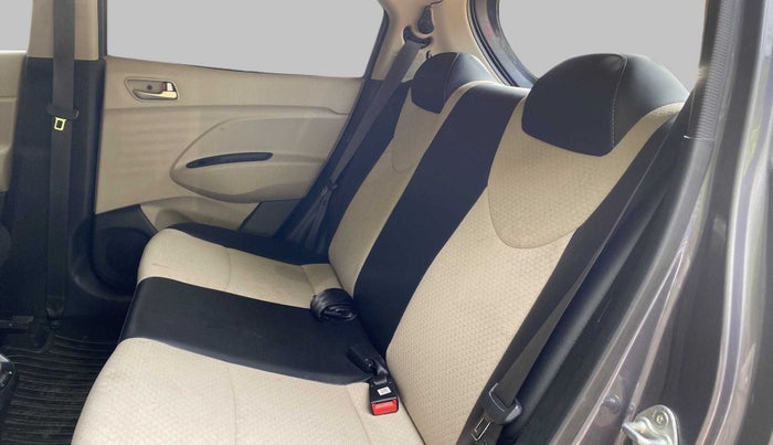 2018 Hyundai NEW SANTRO MAGNA, Petrol, Manual, 17,570 km, Right Side Rear Door Cabin