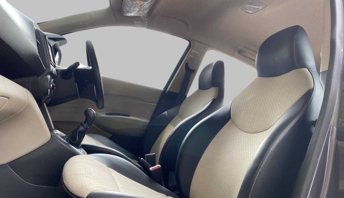 2018 Hyundai NEW SANTRO MAGNA, Petrol, Manual, 17,570 km, Right Side Front Door Cabin