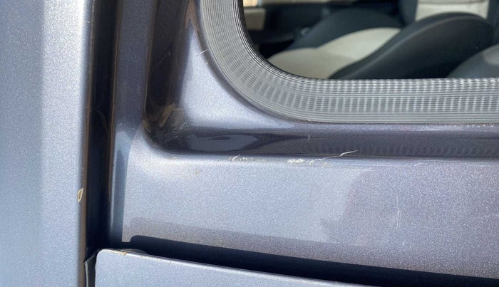 2018 Hyundai NEW SANTRO MAGNA, Petrol, Manual, 17,570 km, Right B pillar - Minor scratches