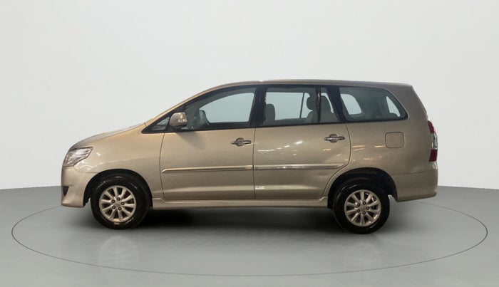 2013 Toyota Innova 2.5 VX 7 STR, Diesel, Manual, 67,912 km, Left Side