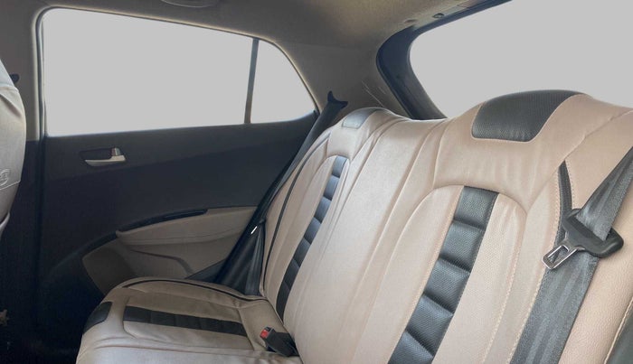 2018 Hyundai Grand i10 SPORTZ 1.2 KAPPA VTVT, Petrol, Manual, 4,743 km, Right Side Rear Door Cabin