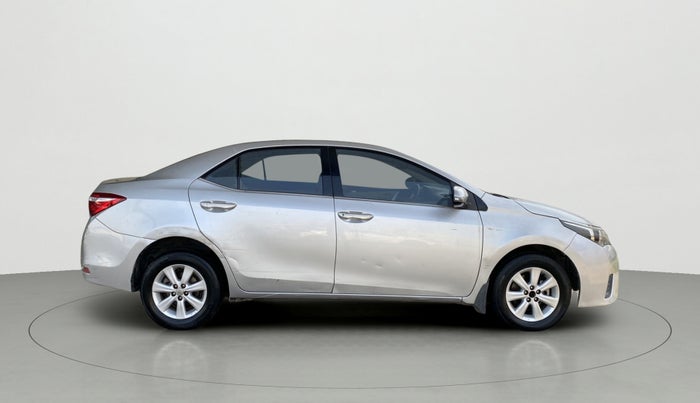 2014 Toyota Corolla Altis G DIESEL, Diesel, Manual, 98,127 km, Right Side View