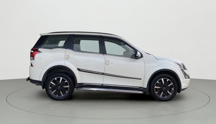 2019 Mahindra XUV500 W11(O), Diesel, Manual, 54,883 km, Right Side View