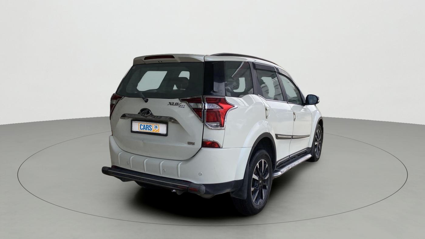 2019 Mahindra XUV500 W11(O), Diesel, Manual, 54,883 km, Right Back Diagonal
