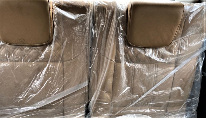 2019 Mahindra XUV500 W11(O), Diesel, Manual, 54,883 km, Third Seat Row ( optional )