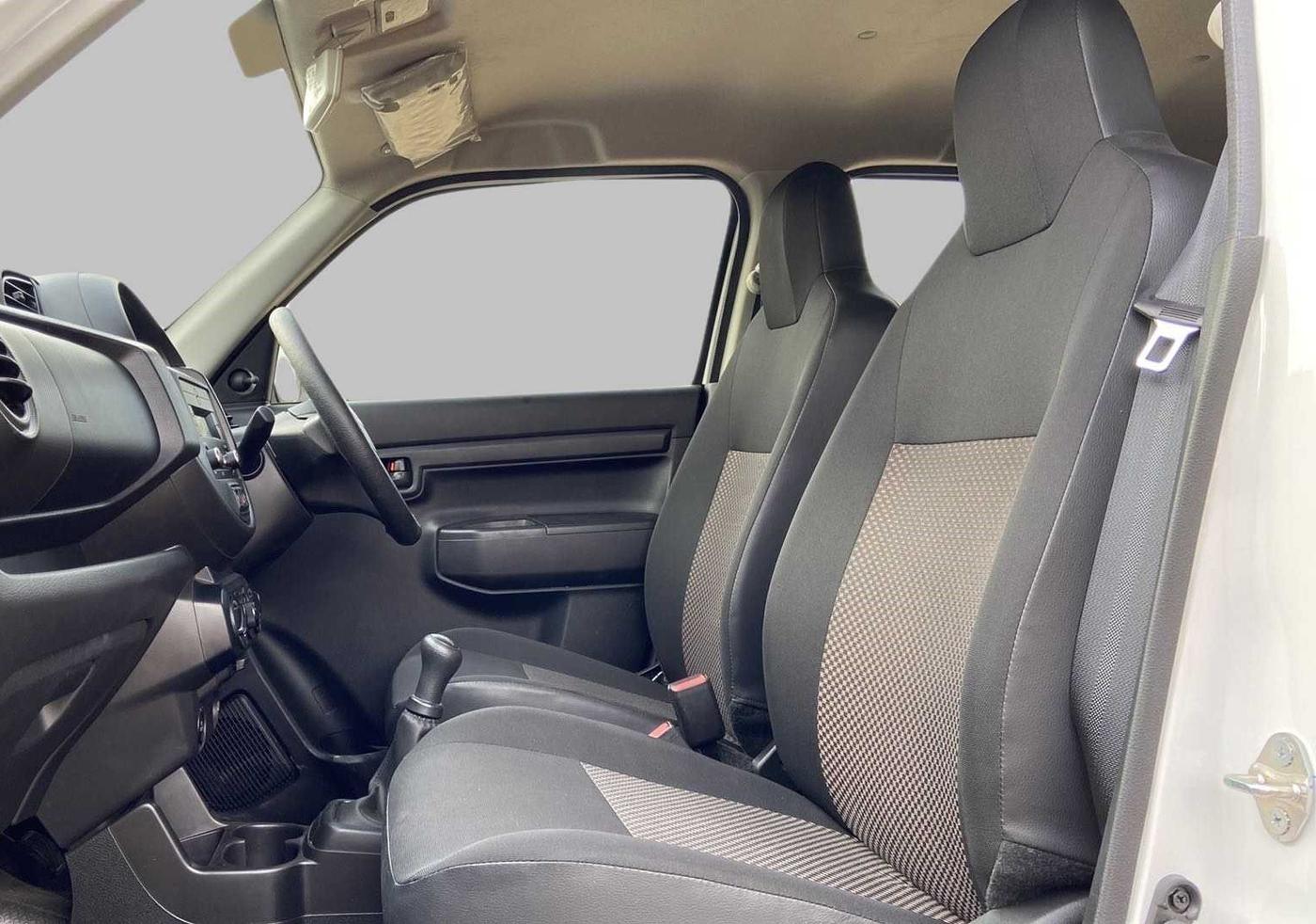 2022 Maruti S PRESSO VXI (O), Petrol, Manual, 3,787 km, Right Side Front Door Cabin