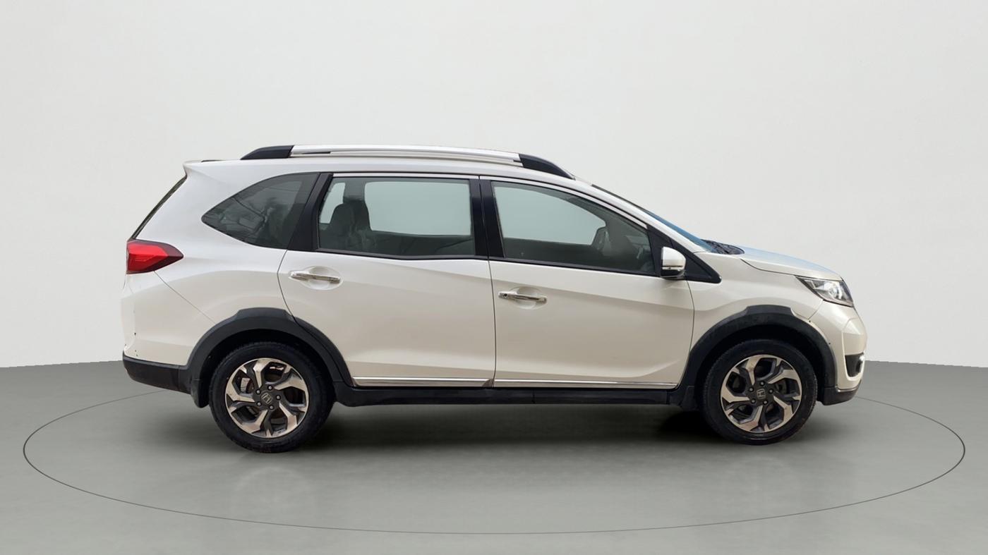 2017 Honda BR-V 1.5L I-VTEC VX, Petrol, Manual, 26,283 km, Right Side View