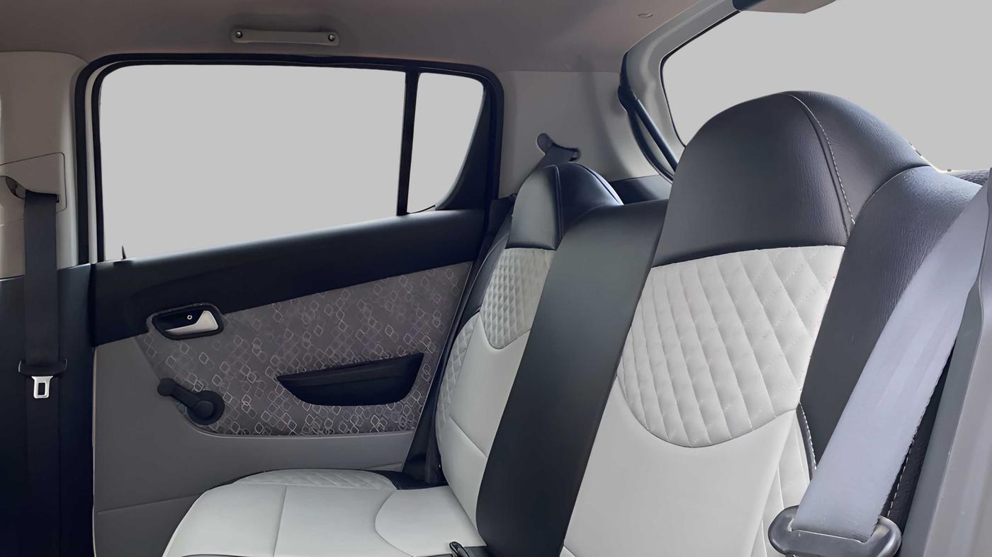 2018 Maruti Alto 800 VXI, Petrol, Manual, 14,569 km, Right Side Rear Door Cabin