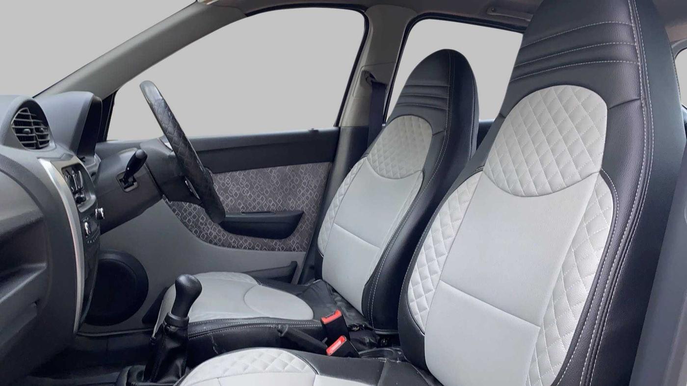 2018 Maruti Alto 800 VXI, Petrol, Manual, 14,569 km, Right Side Front Door Cabin