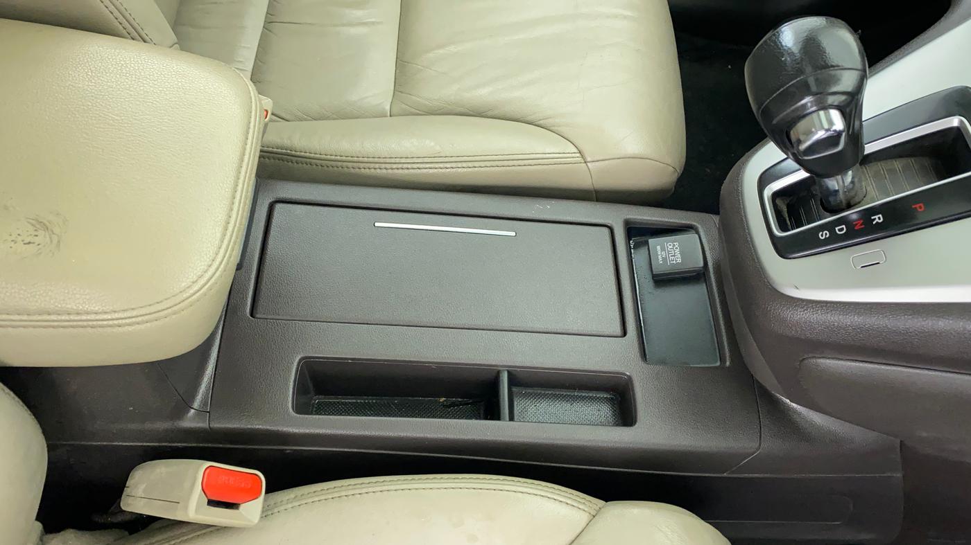 2015 Honda CRV 2.4 AWD AT, Petrol, Automatic, 79,890 km, Gear Lever