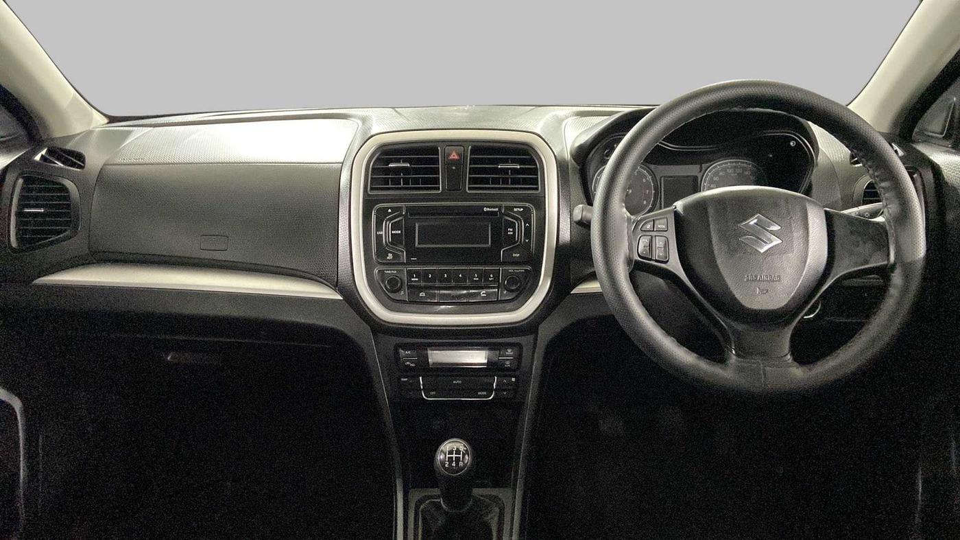 2021 Maruti Vitara Brezza VXI, Petrol, Manual, 8,642 km, Dashboard