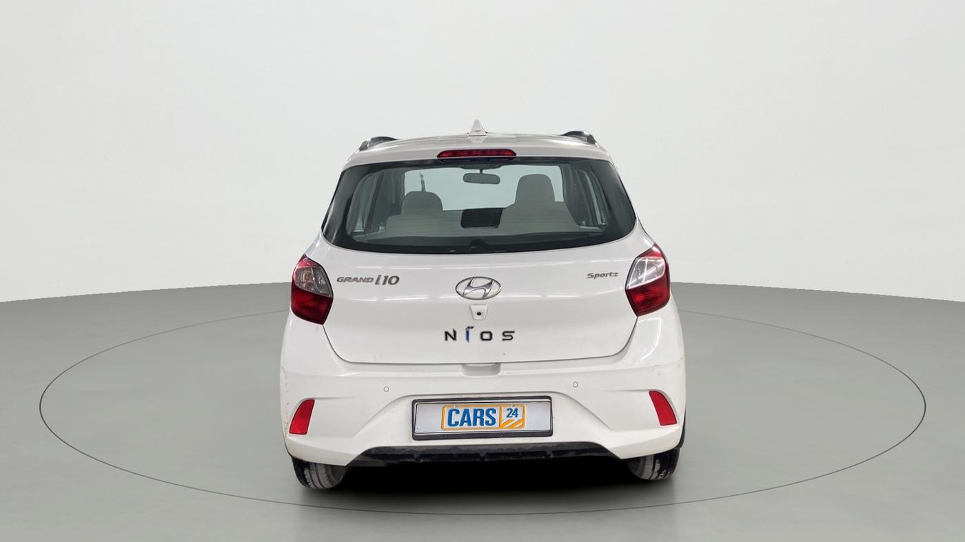 2021 Hyundai GRAND I10 NIOS SPORTZ 1.2 KAPPA VTVT CNG, CNG, Manual, 30,318 km, Back/Rear