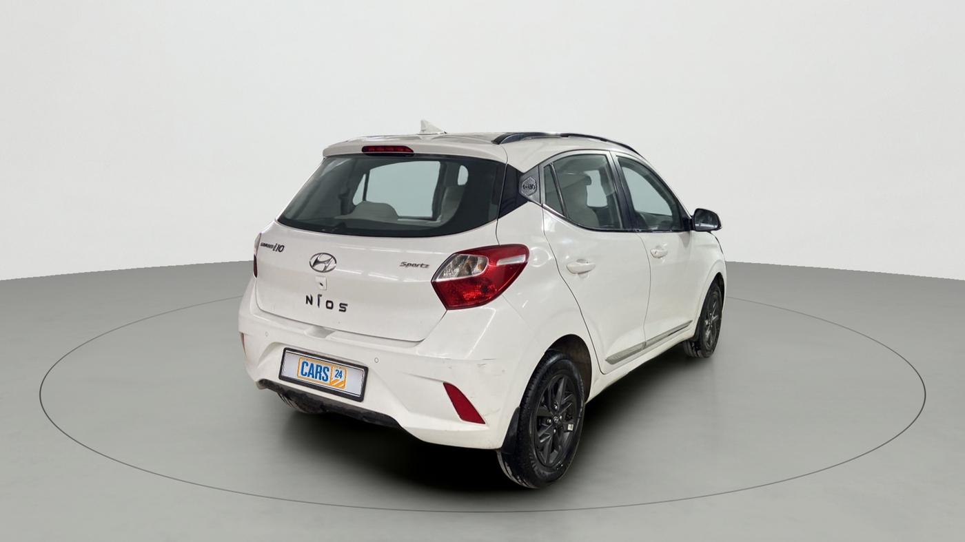 2021 Hyundai GRAND I10 NIOS SPORTZ 1.2 KAPPA VTVT CNG, CNG, Manual, 30,318 km, Right Back Diagonal